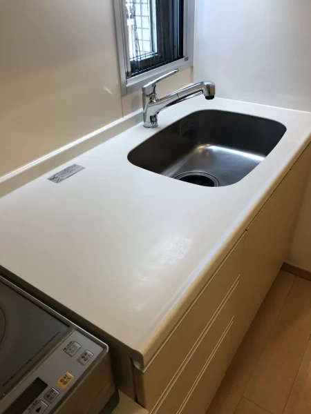 キッチン・洗面台コーテイング　相模原市　賃貸物件のビフォー画像