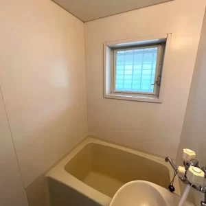 浴室シート施工　町田市　賃貸物件のサムネイル